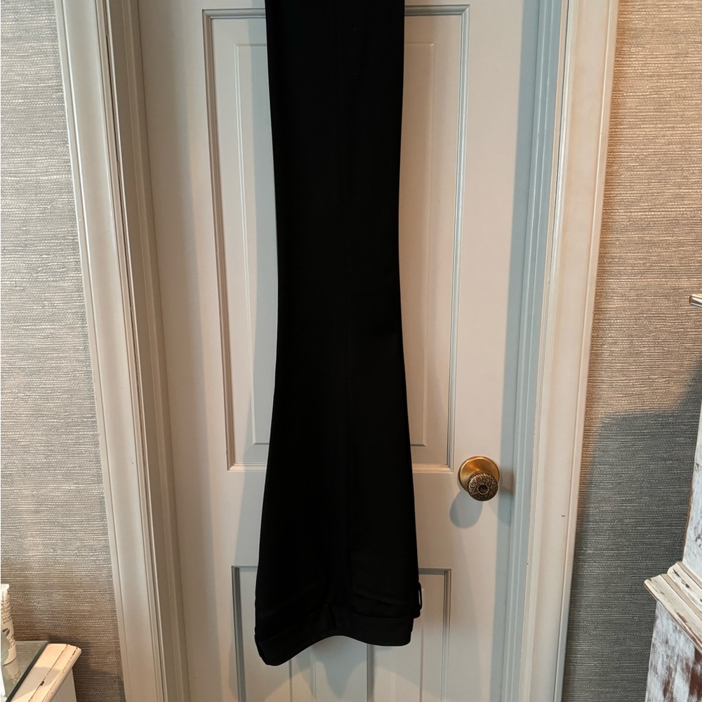 Express black editor mid rise pants size 6r